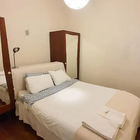 Apartment Bairro Alto 6 *
